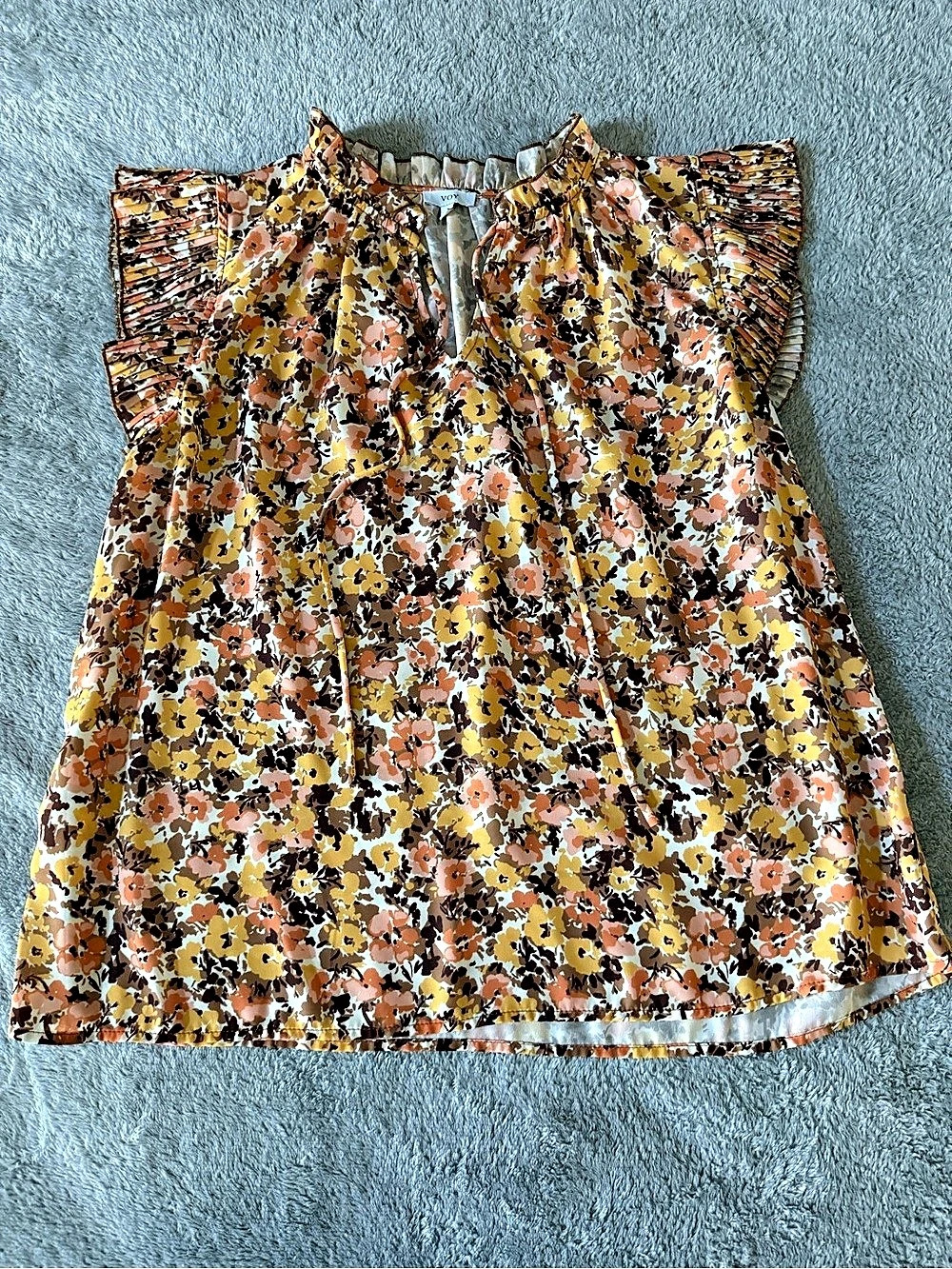 VOY Floral Blouse in Brown & Yellow Size Medium